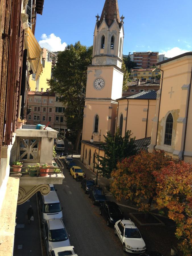 B&B Tra I Rivi Trieste Exterior photo